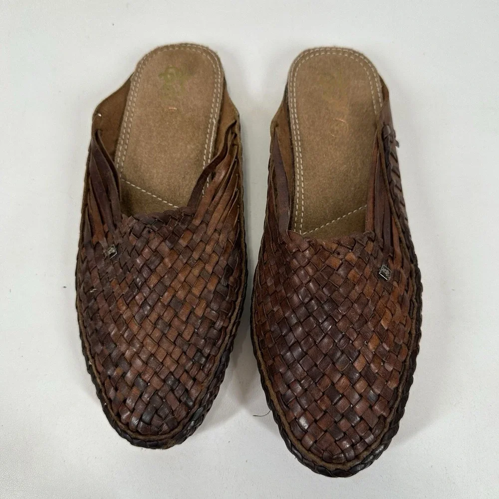 Desi Hangover slide shoes loafers Perforated brown leather men's size 10